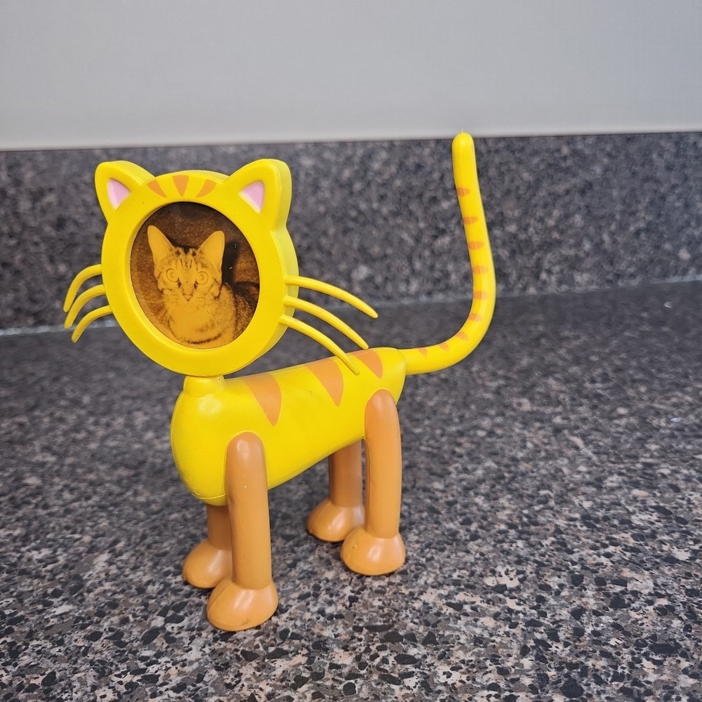 VINTAGE 1998 CBS Designs Flexo Buddies Kitty Tabby Cat Picture Frame Flexible